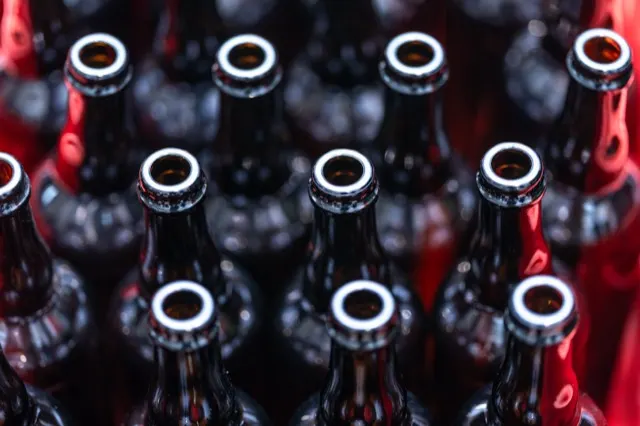 Najpopularniejsze butelki zwrotne w Polsce: wzory 0,5l Kompania Piwowarska, Grupa Żywiec, Carlsberg